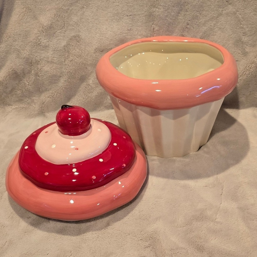 Happy Valentines Day Ceramic Cupcake Cookie Jar Pink Red Dot Cherry Lid 10"